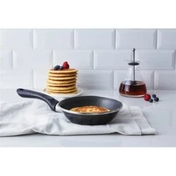 Mini-poêle Anti-adhérente 16 Cm -Maison Cuisine 103004 2 1 Mini poele anti adherente 16 cm Mathon