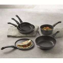 Batterie De Cuisine 13 Pièces Dur Comme La Pierre -Maison Cuisine 10916 2 4 Batterie de cuisine 13 pieces Dur comme la pierre Mathon