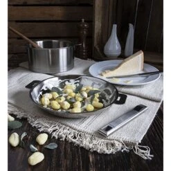 Poêle Inox Strate 28 Cm -Maison Cuisine 271143 3 4 Poele inox Strate 28 cm Cristel