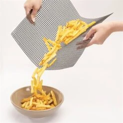 Set De 2 Grilles De Cuisson Anti-adhérentes -Maison Cuisine 37026 4 1 Set de 2 grilles de cuisson anti adherentes Mathon