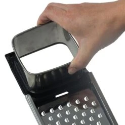 Mandoline à Spaetzle Courts -Maison Cuisine 478028 2 2 Mandoline a spaetzle courts Kela