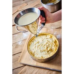 De Buyer Entonnoir à Piston Kwik Noir -Maison Cuisine 573050 2 1 Entonnoir a piston Kwik noir De Buyer