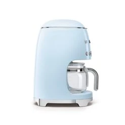 Smeg Cafetière Filtre Bleu Azur 1,4 L - 1050 W DCF02PBEU 7 Smeg Cafetière Filtre Bleu Azur 1,4 L - 1050 W DCF02PBEU -Maison Cuisine 700008 3 1 Cafetiere filtre bleu Azur 1 4 L 1050 W DCF02PBEU Smeg