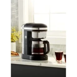 KitchenAid Machine à Café électrique Onyx 1,7 L 1100 W 5KCM1209EOB -Maison Cuisine 700028 4 1 Machine a cafe electrique onyx 1 7 L 1100 W 5KCM1209EOB Kitchenaid