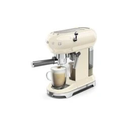 Smeg Machine à Café Expresso Crème 1 L 1350 W ECF01CREU -Maison Cuisine 70288 3 3 Machine a cafe expresso creme 1 L 1350 W ECF01CREU Smeg