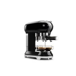 Smeg Machine à Café Expresso Noir 1 L 1350 W ECF01BLEU -Maison Cuisine 70289 2 5 Machine a cafe expresso noir 1 L 1350 W ECF01BLEU Smeg