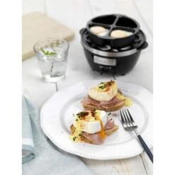 Cuisinart Cuiseur à Oeufs électrique CEC10E -Maison Cuisine 71960 3 2 Cuiseur a oeufs electrique CEC10E Cuisinart
