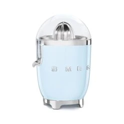 Smeg Presse-agrumes électrique Bleu Azur 70 W CJF01PBEU -Maison Cuisine 728026 2 1 Presse agrumes electrique bleu azur 70 W CJF01PBEU Smeg