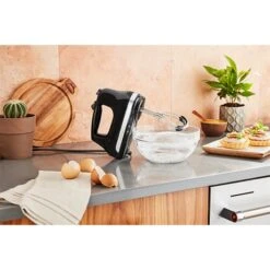 KitchenAid Batteur à Main électrique 6 Vitesses 60 W Noir Onyx 5KHM6118EOB -Maison Cuisine 760355 4 2 Batteur a main electrique 6 vitesses 60 W noir onyx 5KHM6118EOB Kitchenaid