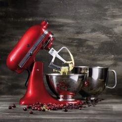 KitchenAid Robot Artisan Rouge Empire 5KSM175PS Avec Accessoires Supplémentaires -Maison Cuisine 761001 3 5 Robot artisan Rouge Empire 5KSM175PS avec accessoires supplementaires Kitchenaid