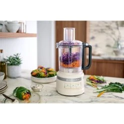 KitchenAid Robot Multifonctions 2,1 L 250 W Crème 5KFP0921EBM -Maison Cuisine 761103 3 2 Robot multifonctions 2 1 L 250 W creme 5KFP0921EBM Kitchenaid