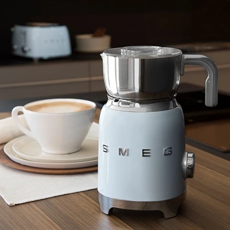 Smeg Chocolatière émulsionneur Bleu Azur 500 W MFF01PBEU 4 Smeg Chocolatière émulsionneur Bleu Azur 500 W MFF01PBEU – Image 4